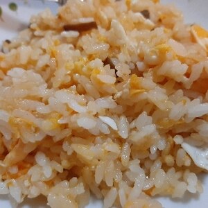 シンプルが一番！卵チャーハン